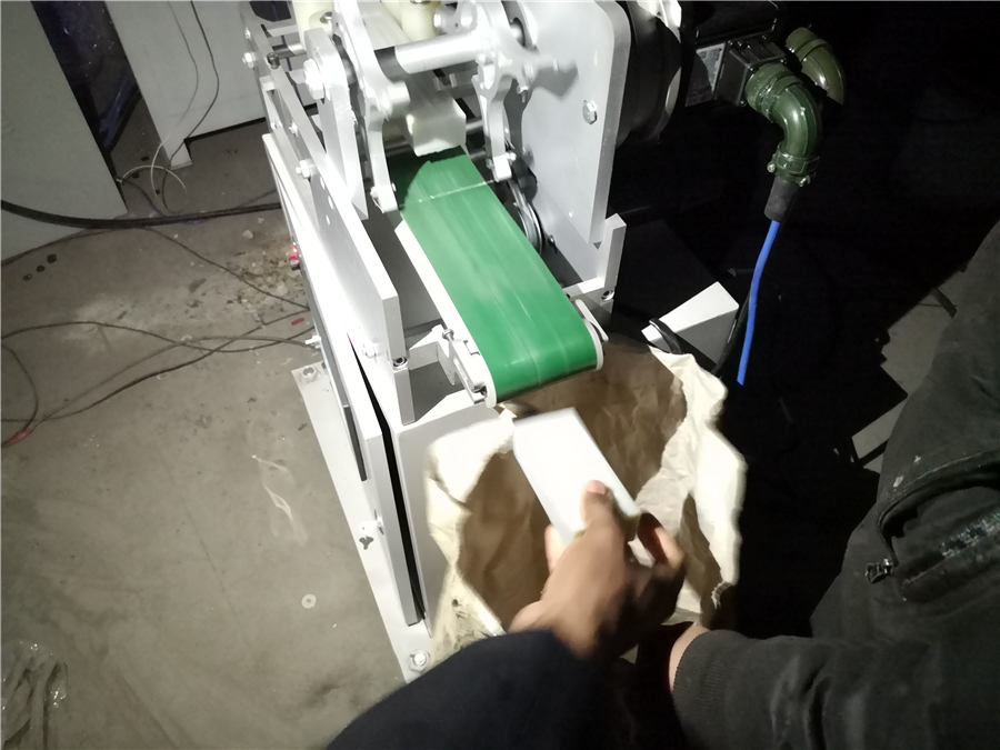 Maszyna do wytłaczania mydła W – Candle Making Machine recenzja i cena